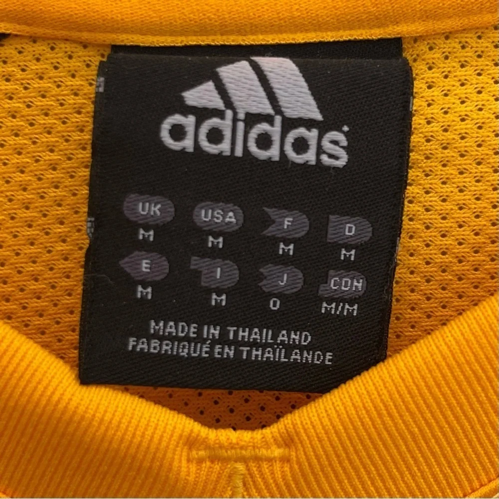 AG:  Adidas Climacool Indiana Pacers Shirt Men’s Size M Long Sleeves Yellow